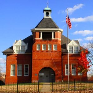 Visit the Arlington Historical Museum