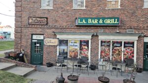 LA Bar & Grill