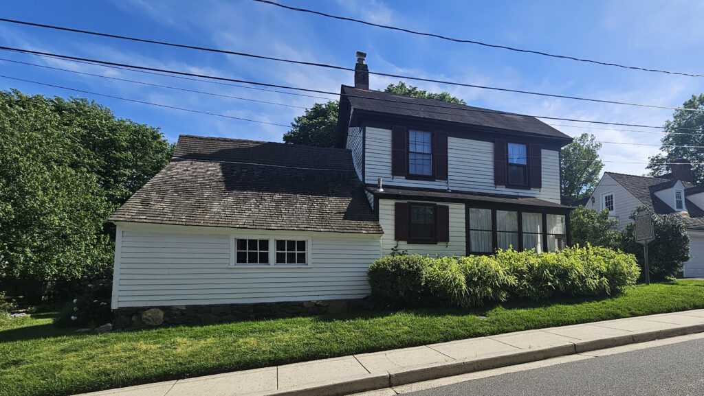 Step Inside Arlington's Oldest Building at the Ball-Sellers House