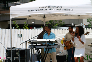 Free Lunchtime Concerts in Rosslyn Begin This Week