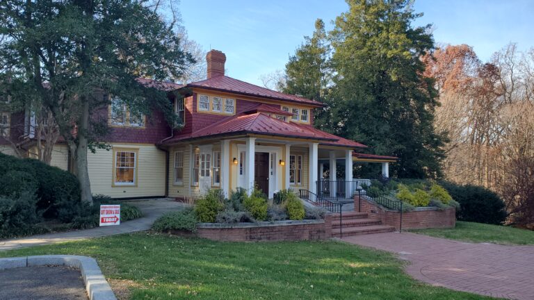 Hendry House