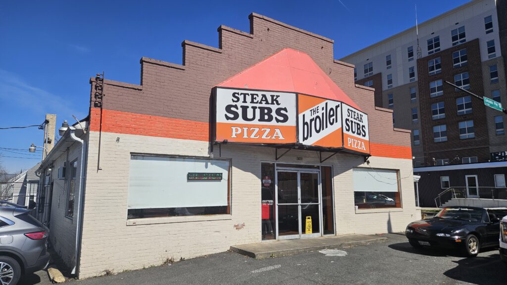 The Broiler Arlington