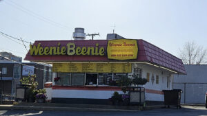 weenie beenie arlington